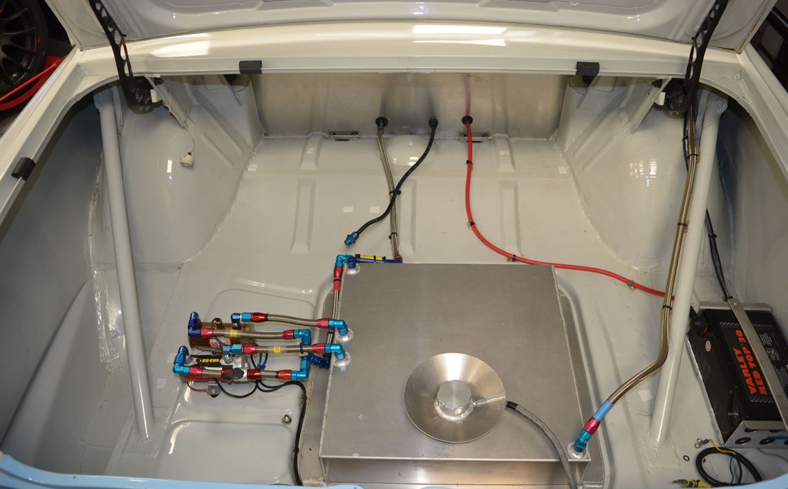 莲花Cortina FIA规格