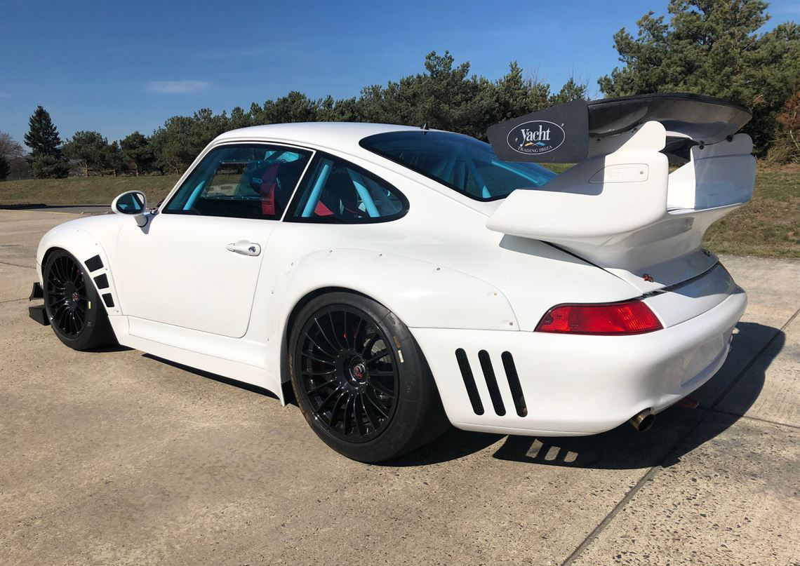 保时捷993 RSR / GT2车身