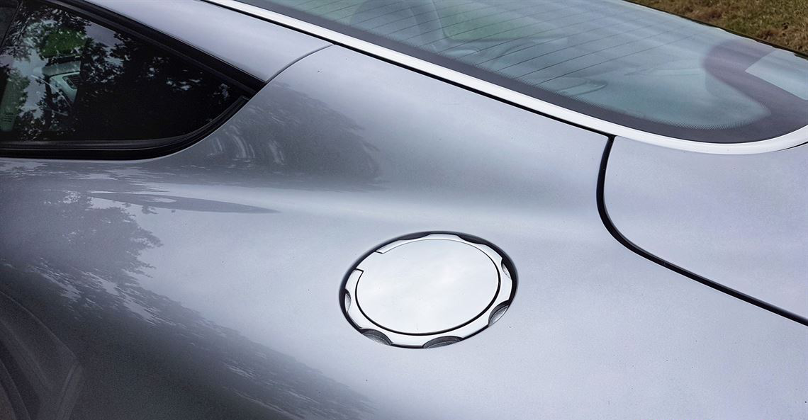 2004 阿斯顿马丁Vanquish