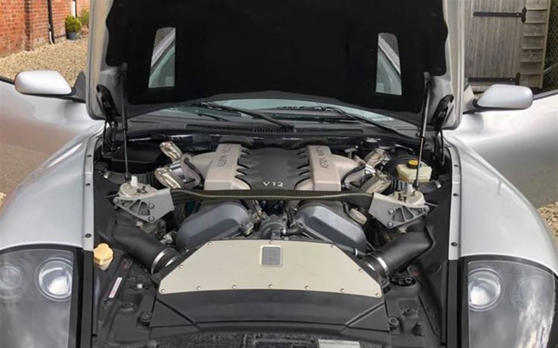 2004 阿斯顿马丁Vanquish