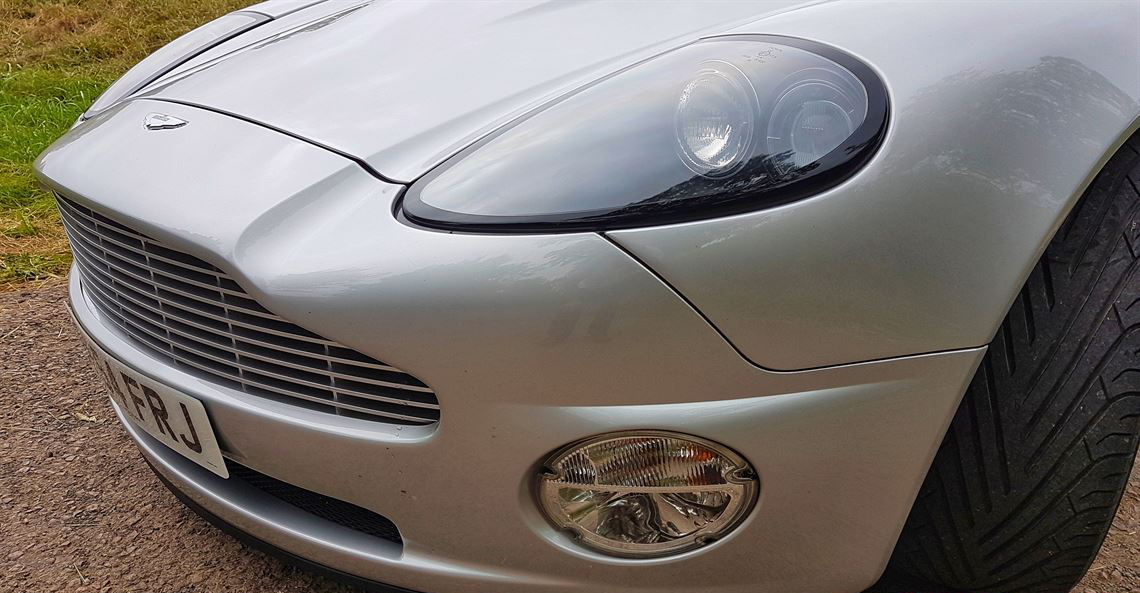 2004 阿斯顿马丁Vanquish