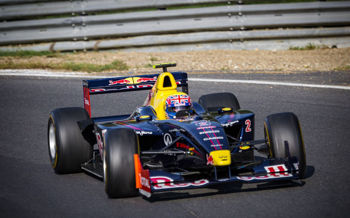 World Series 2004 3.0 V6 Nissan