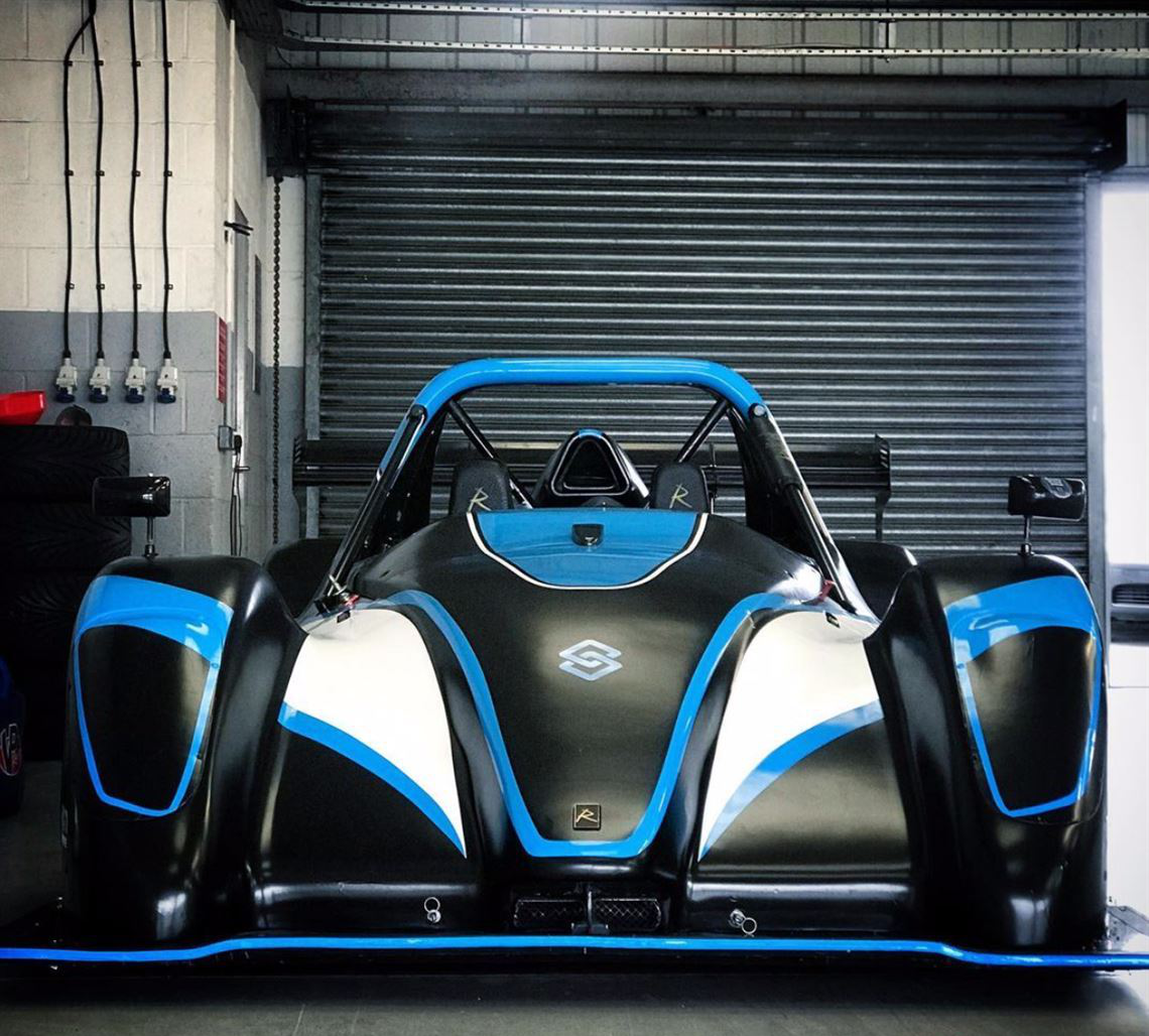 宝马M235i Racing Cup, Radical SR3