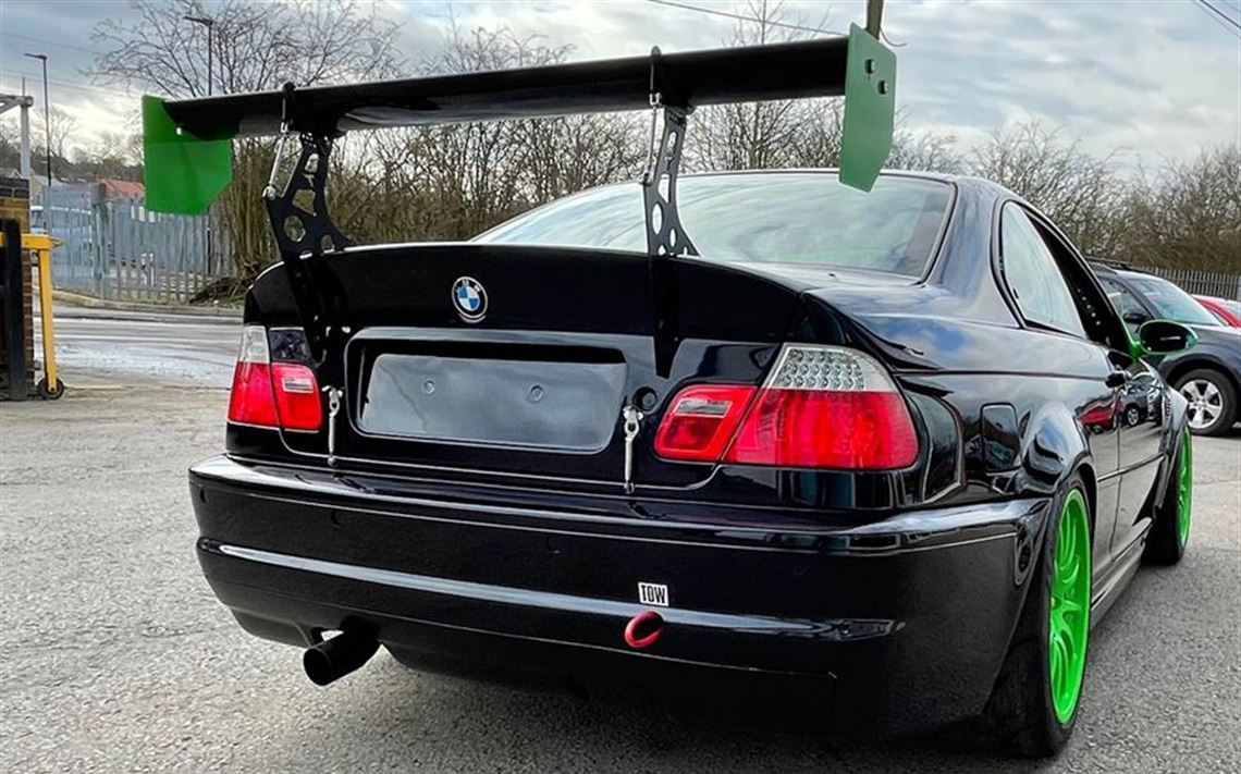 بي إم دبليو E46 M3