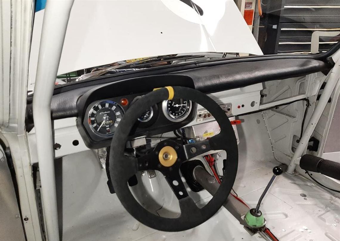 莲花Cortina FIA规格