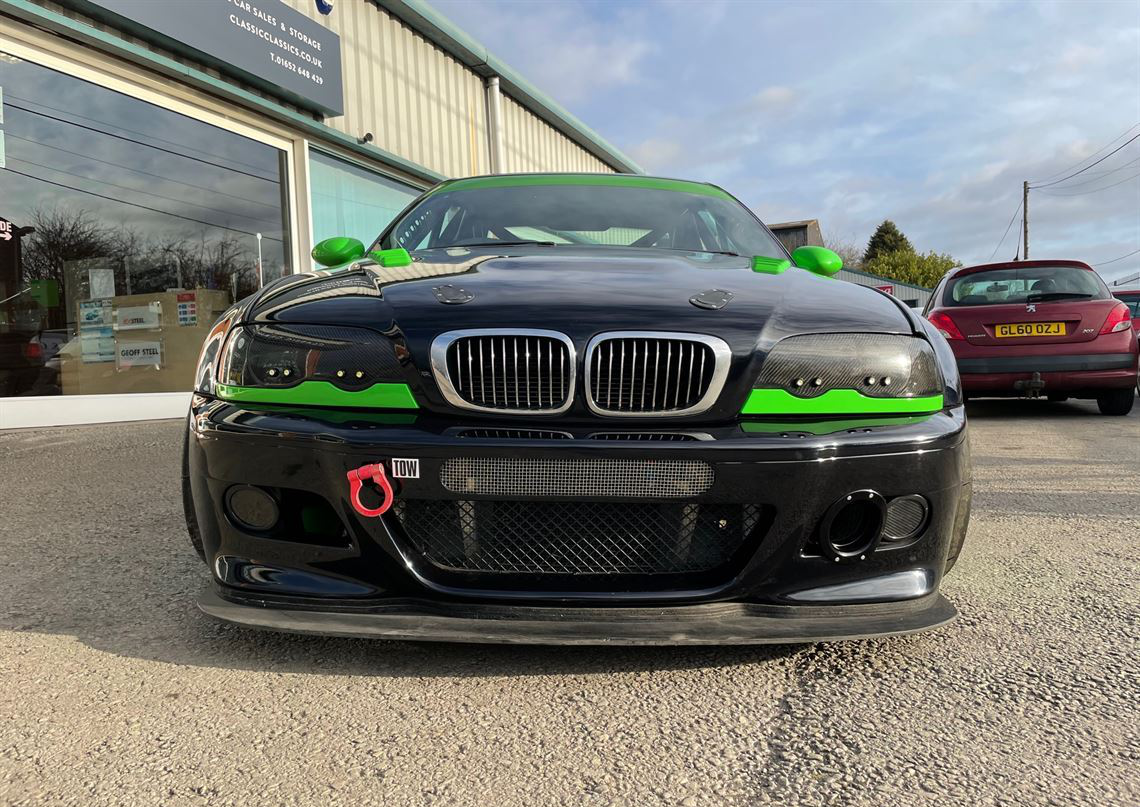 بي إم دبليو E46 M3