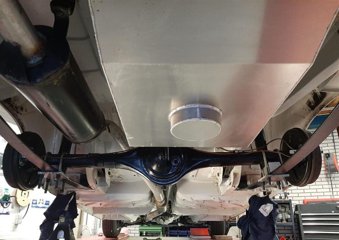 莲花Cortina FIA规格