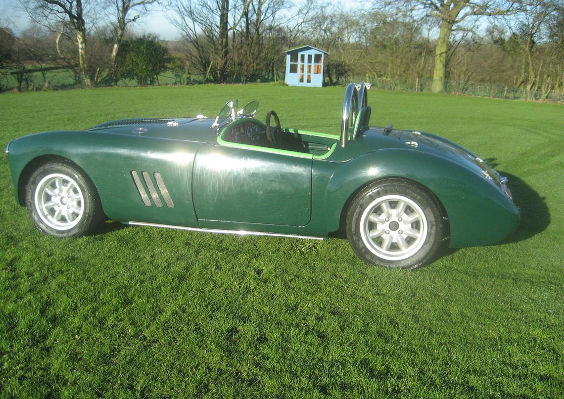 MG (เอ็มจี) MGA