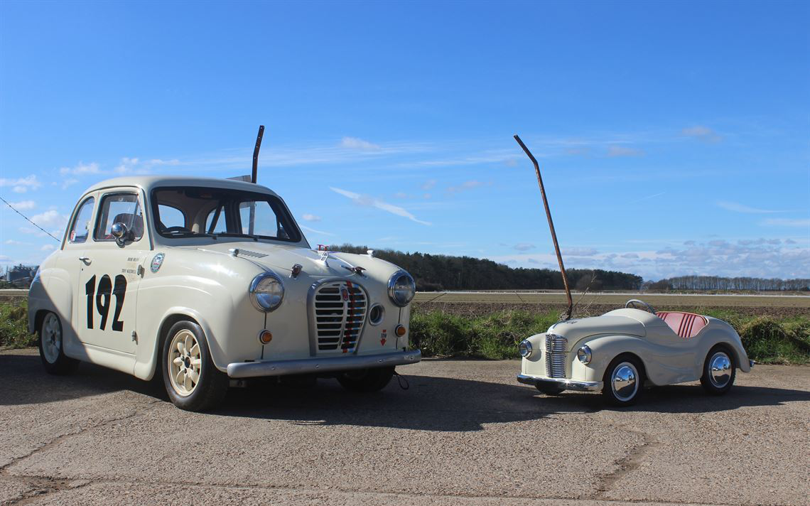 Austin A35 & J40
