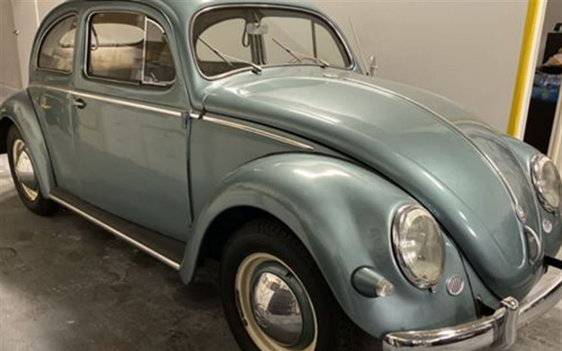 1956 Volkswagen (โฟล์คสวาเกน) Beetle