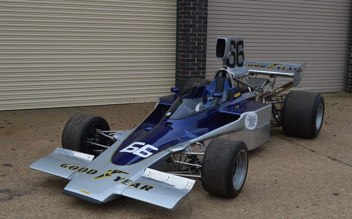 Lola T330 F5000