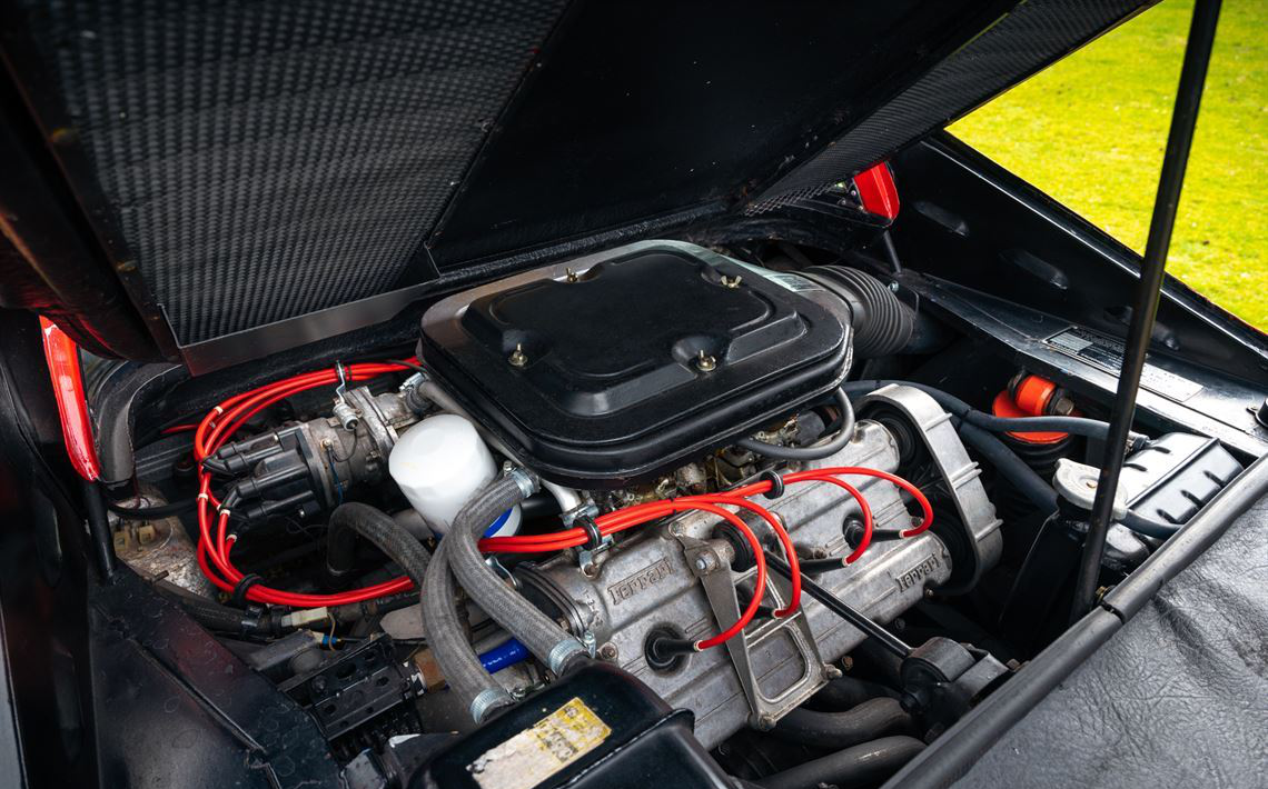 法拉利308 GTB (1977) ，左舵