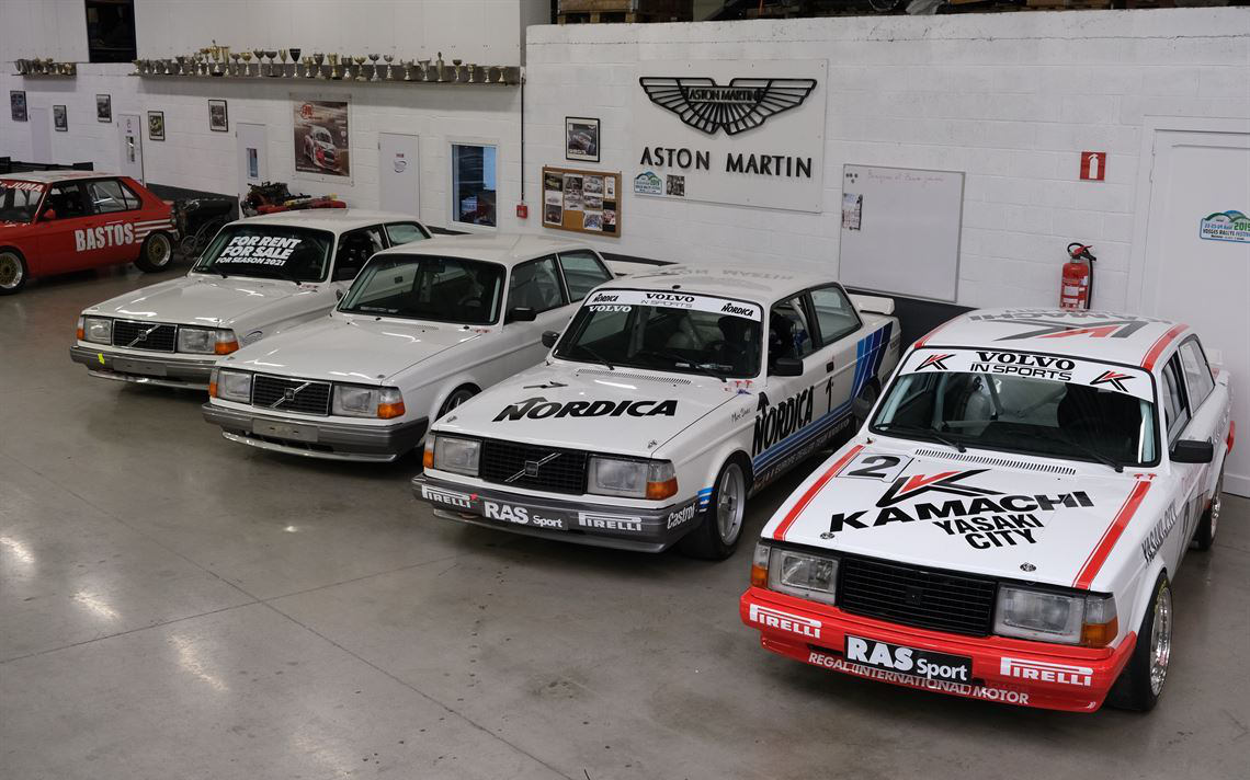 REVIVAL VOLVO 242 TURBO GROUP A