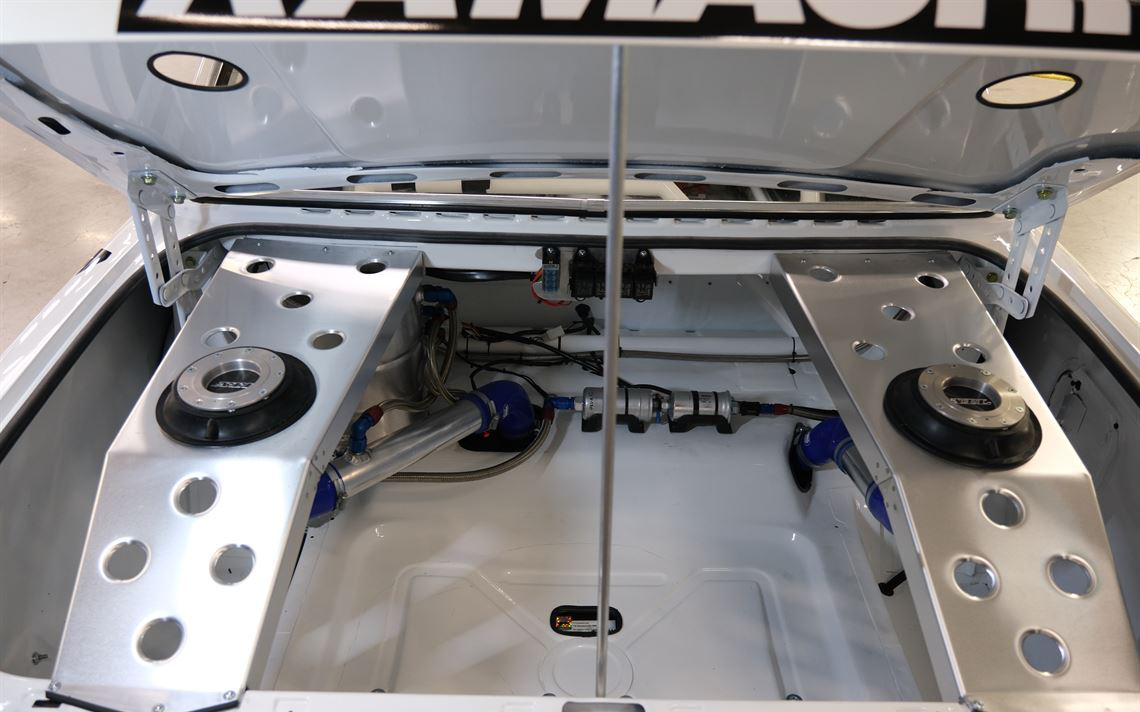 REVIVAL VOLVO 242 TURBO GROUP A