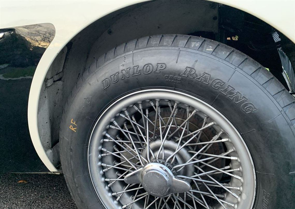 Austin Healey 100/4 100 M spec赛车 - Fast Road Car