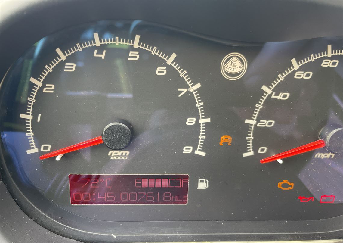 Lotus 2-Eleven - 原厂SVA，合法上路