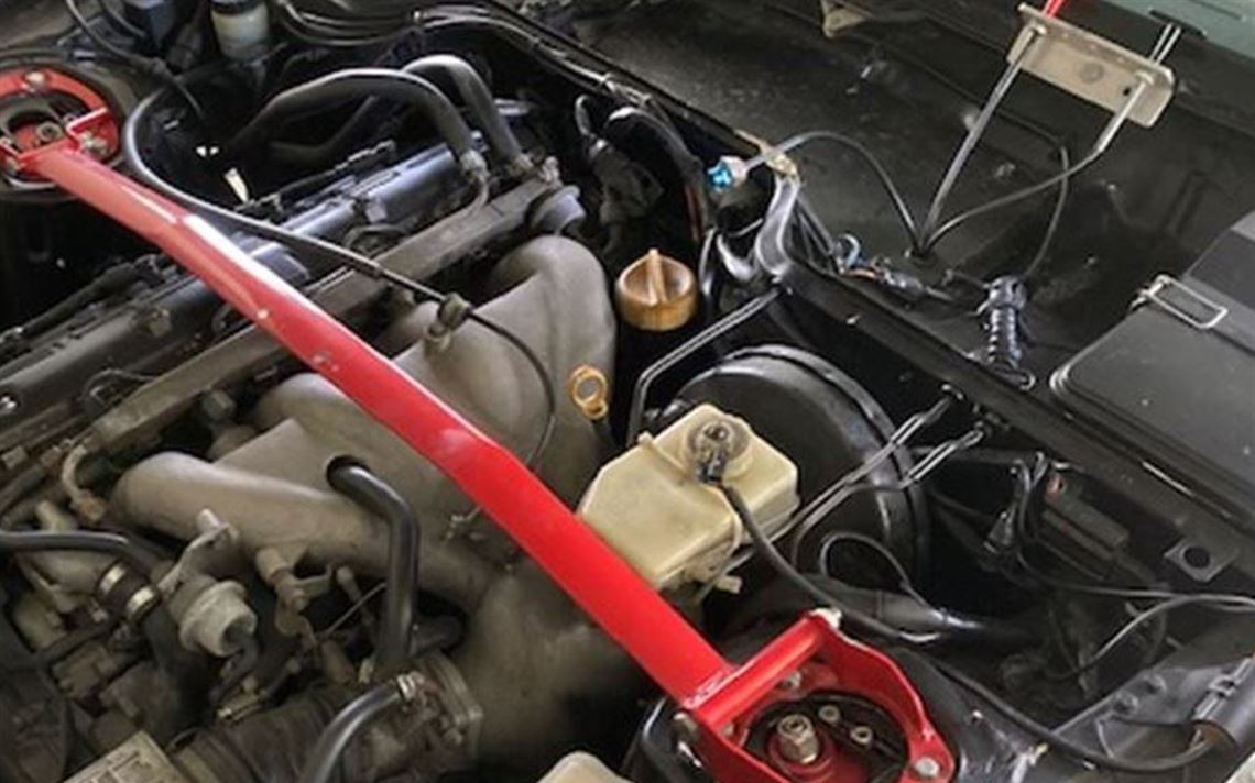 Porsche (ปอร์เช) 944 S2