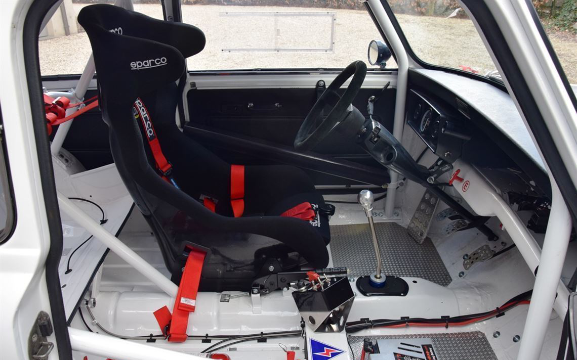 Mini Clubman 1275 GT Historic racecar