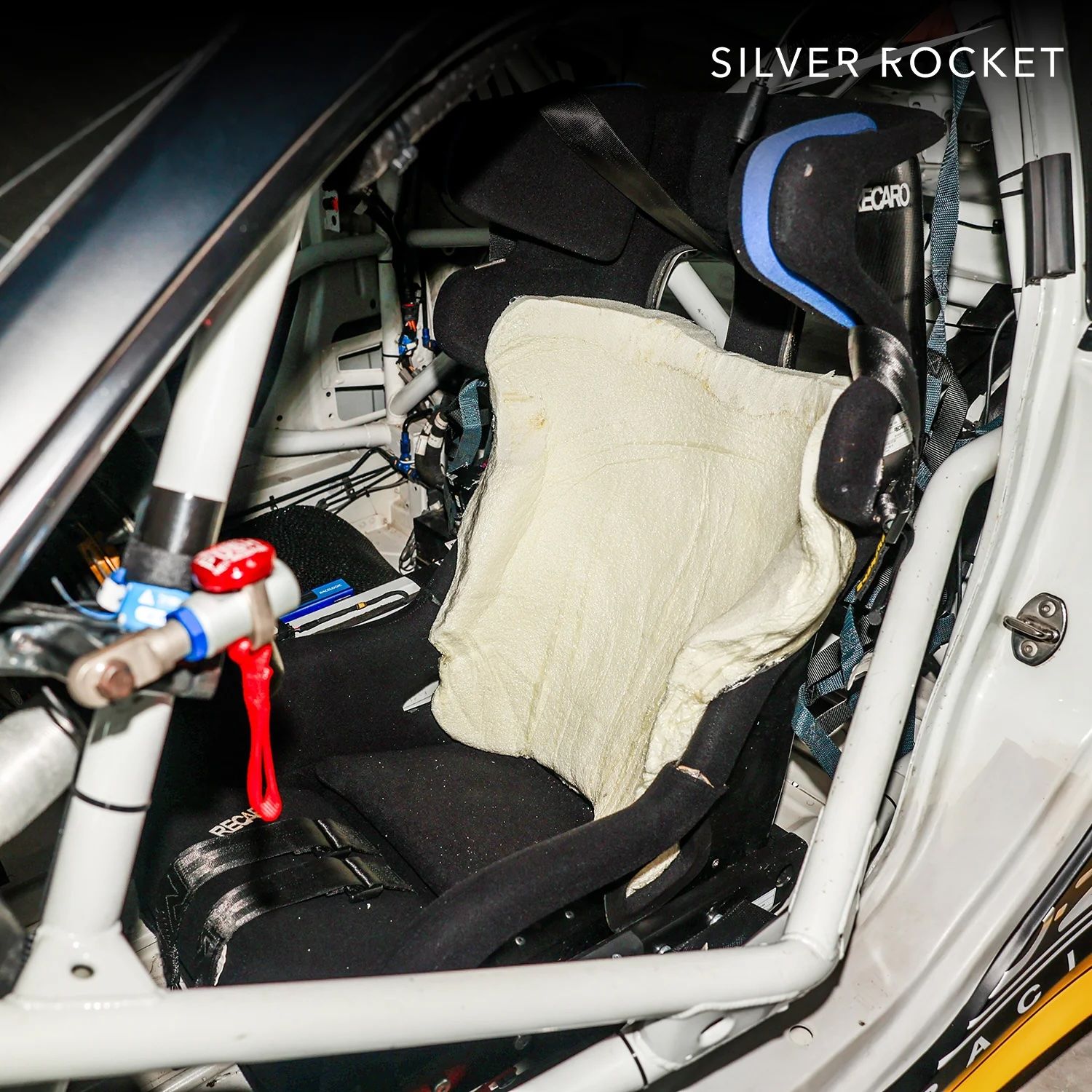 Jak opravit nepohodlí závodního sedadla Wolf GB08 F Mistral?