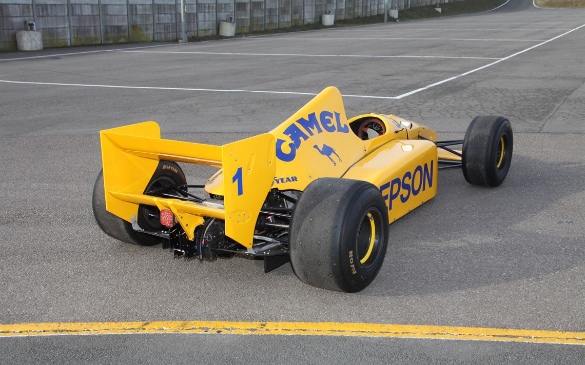 F3000 DFV