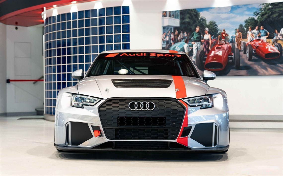 Audi RS3 LMS TCR