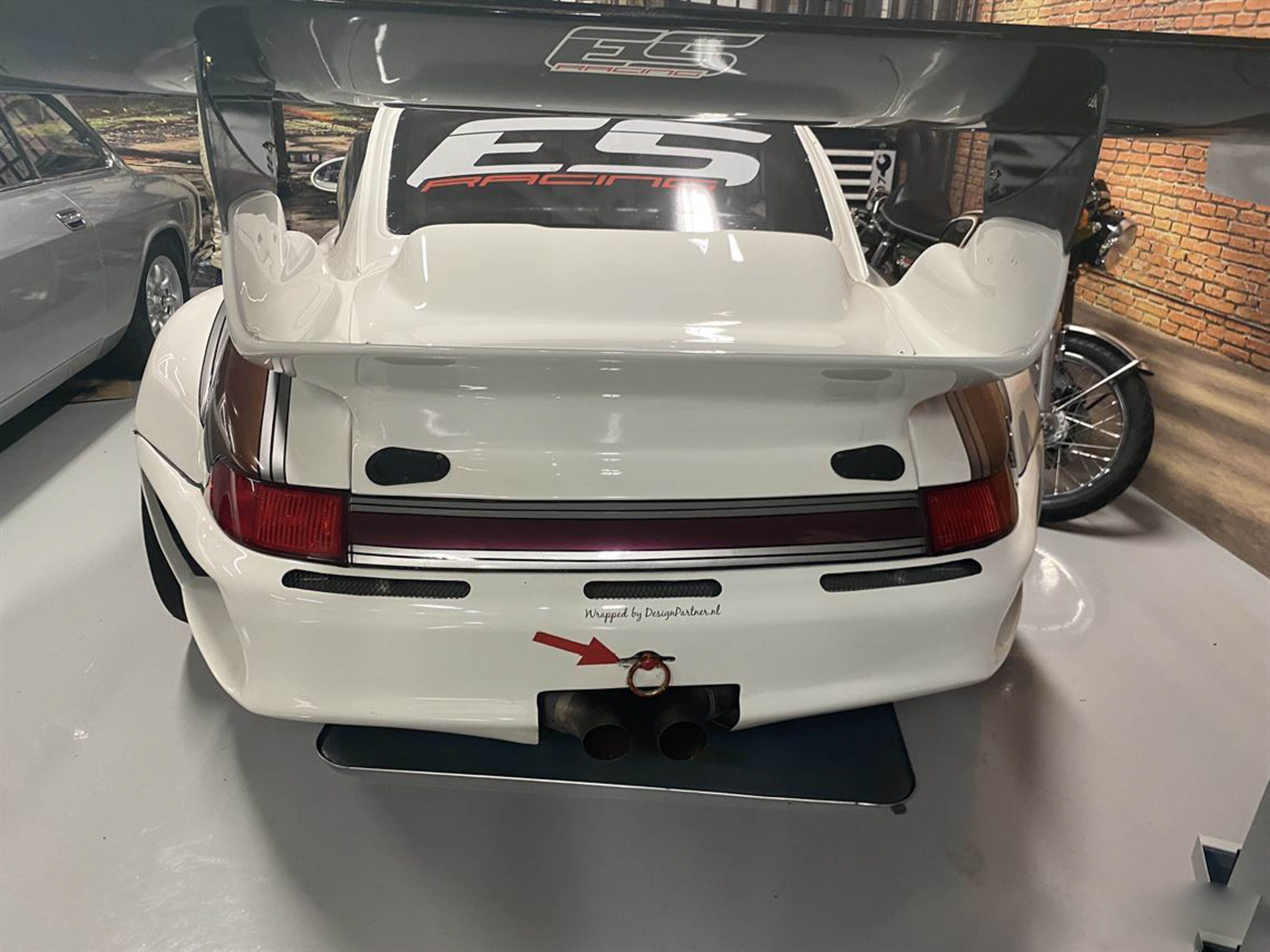 ポルシェ911GT2 993ボディ 1/18 UT ポルシェ 911 (993) GT2 Evo Porsche - メルカリ
