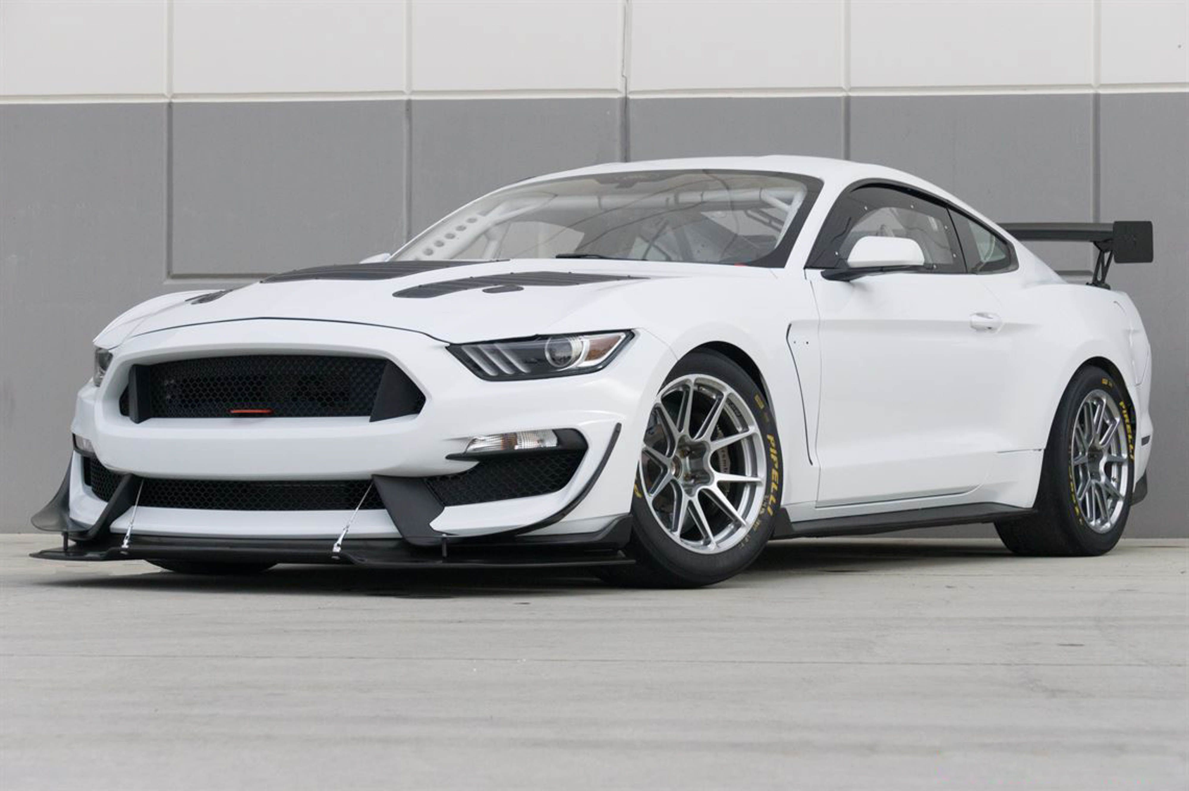 2019 Ford (포드) Mustang GT4