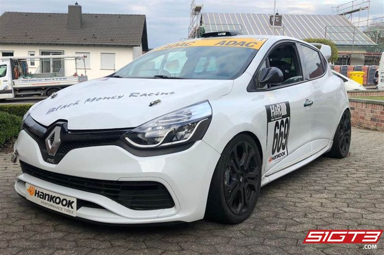 2015 Renault Clio 4 Cup