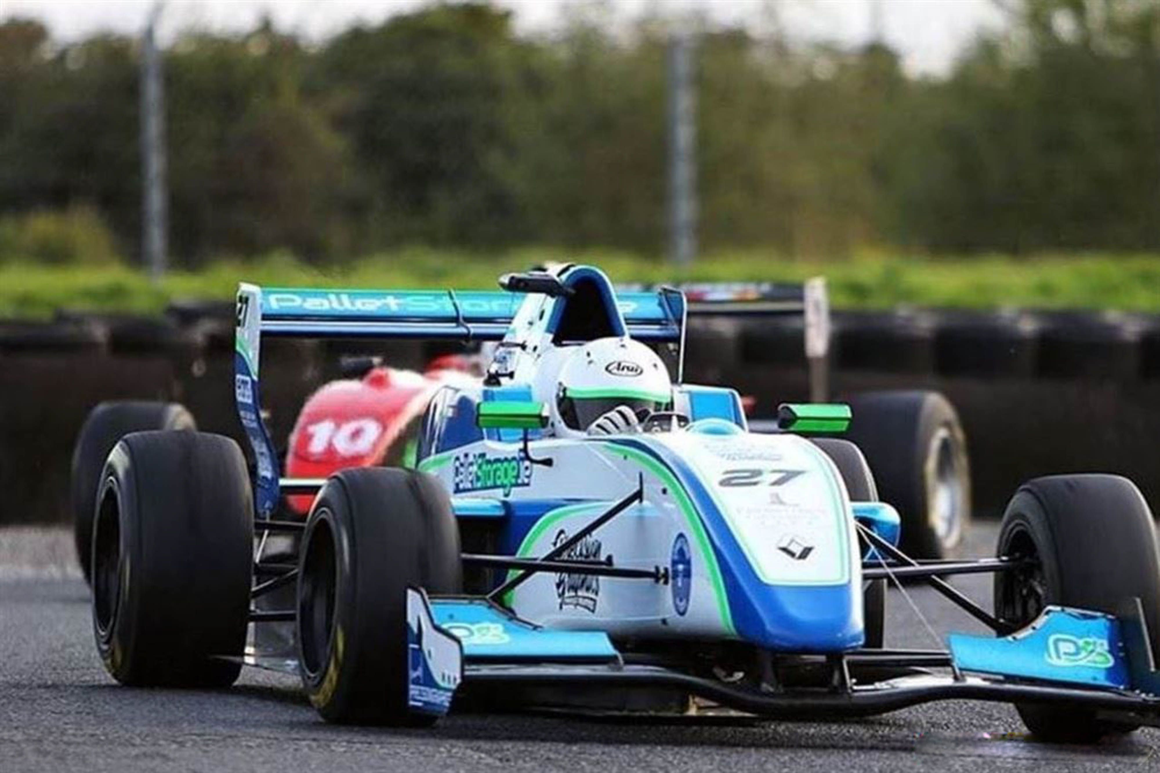 2013 رينو Formula Renault 2.0