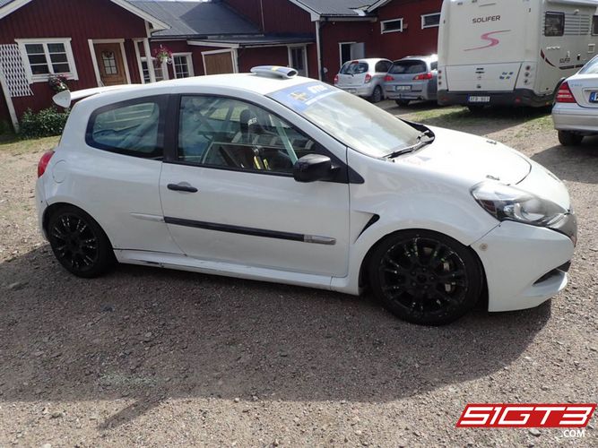 2012 Renault CLIO CUP X85