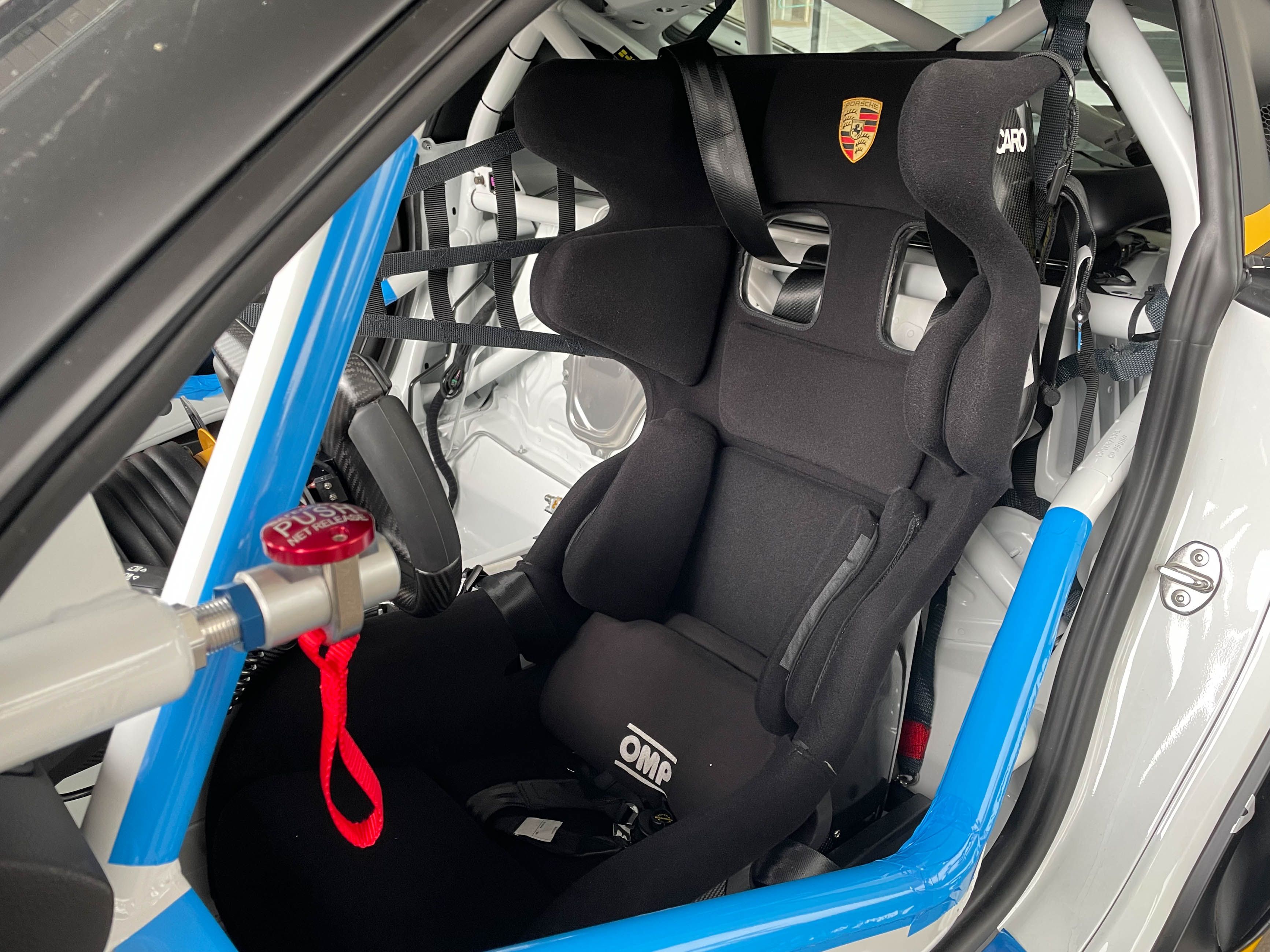 2022 718 كايمان GT4 RS Clubsport (شحن مجاني إلى أوروبا)