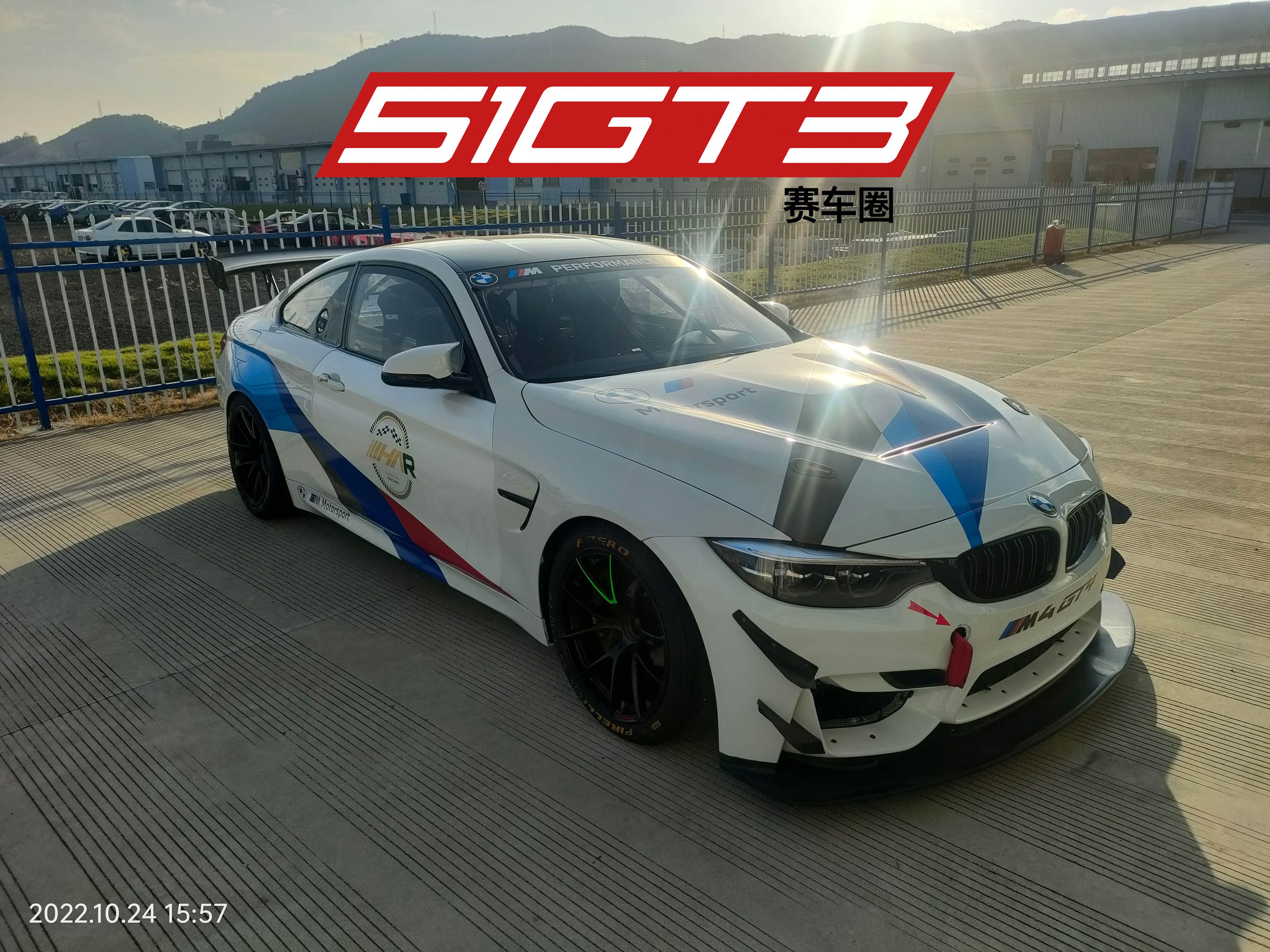 BMW M4 GT4 EVO
