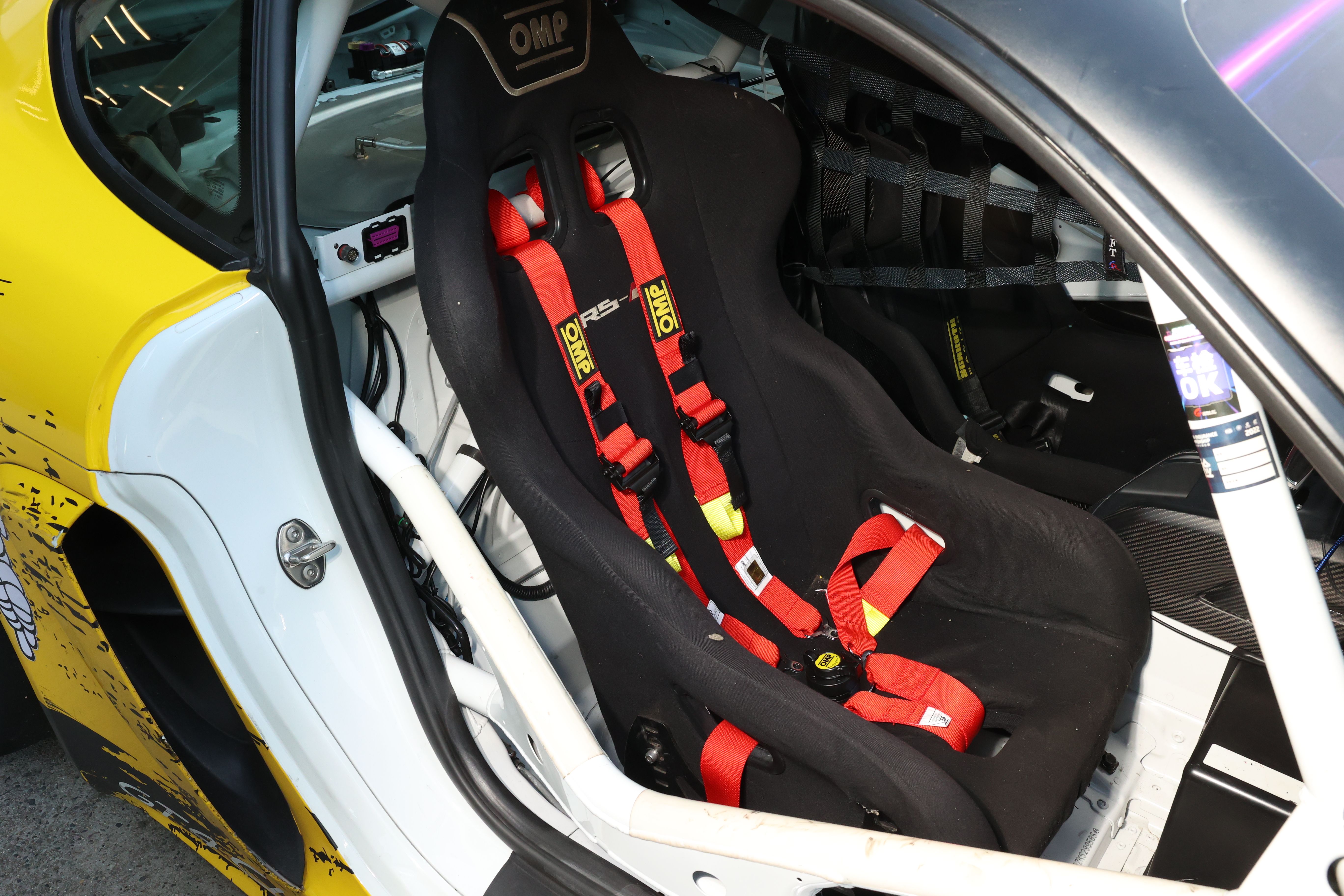 Porsche 718 GT4 Clubsport edizione da competizione 2019