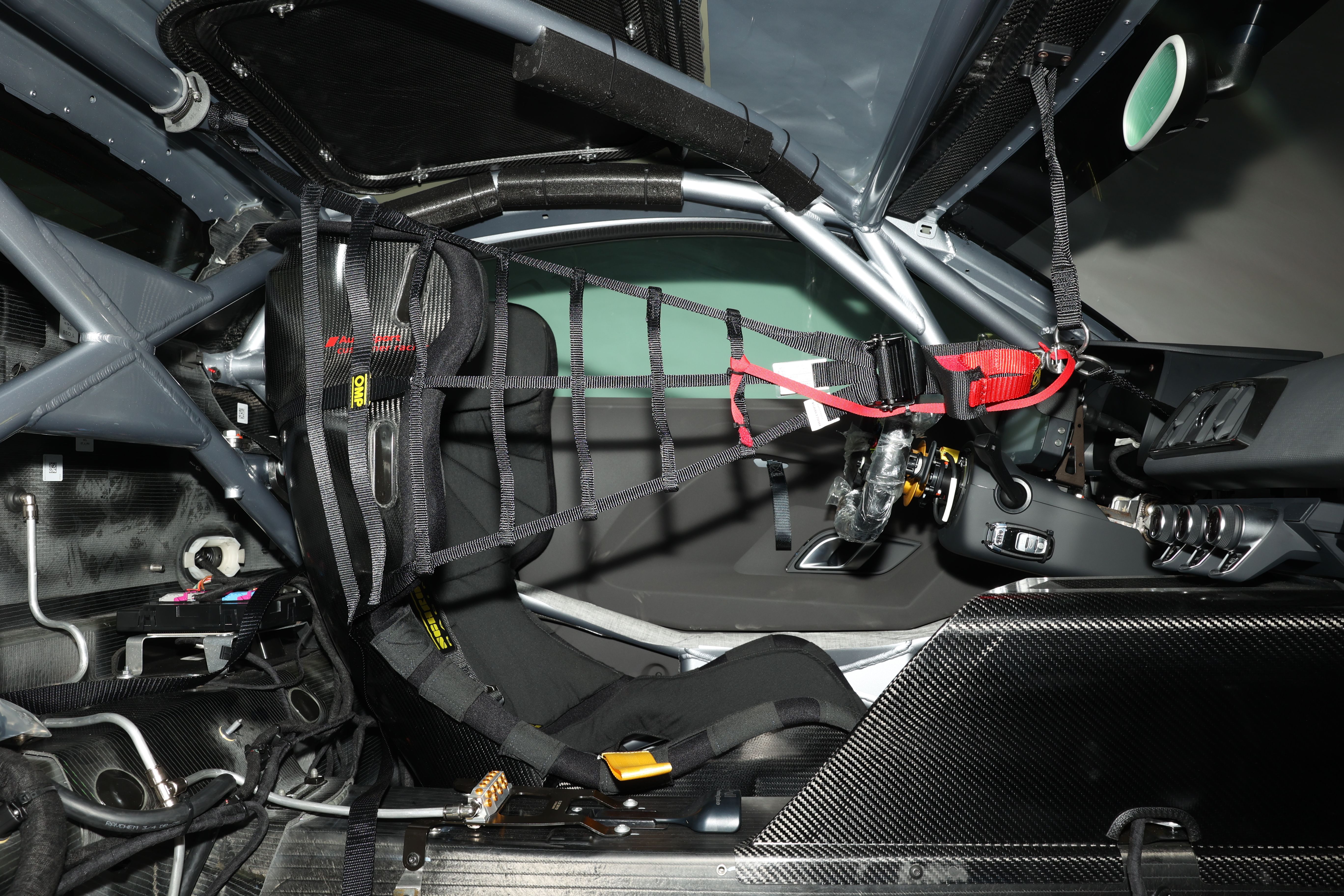 2022 Audi R8 LMS GT4 splinterny bil