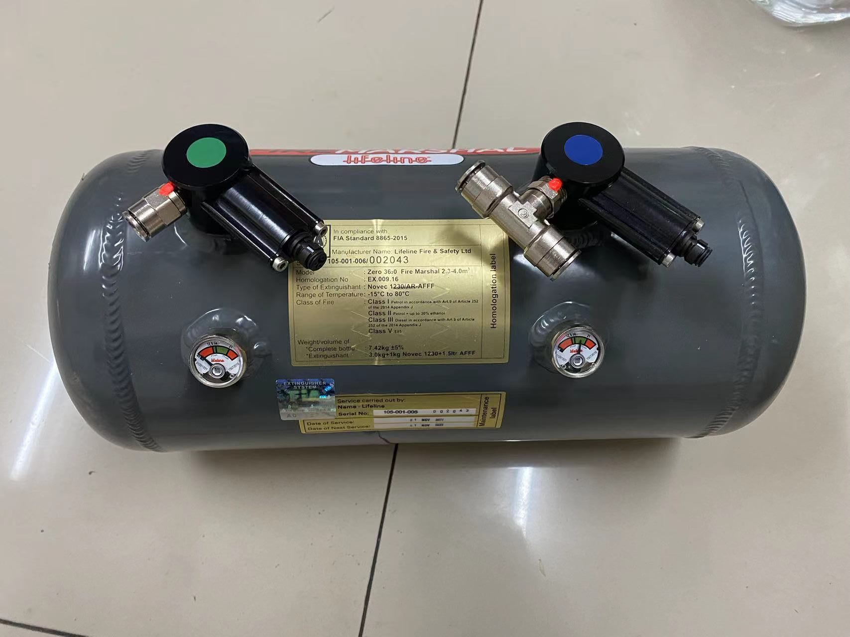 메르세데스 AMG GT4(무료 글로벌 배송)