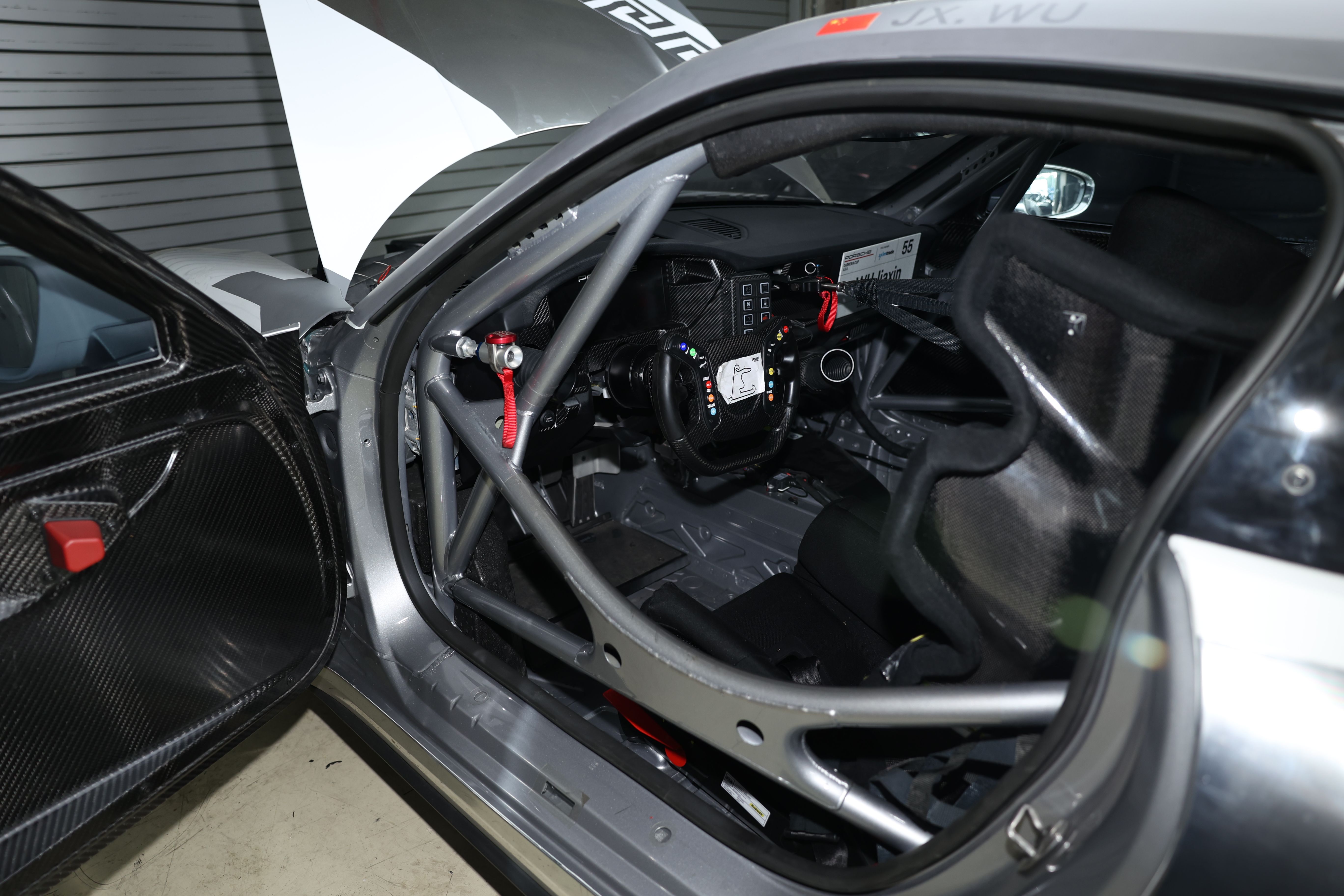 2021 포르쉐 911 GT3 CUP(992형) - (5,709KM ~40시간)