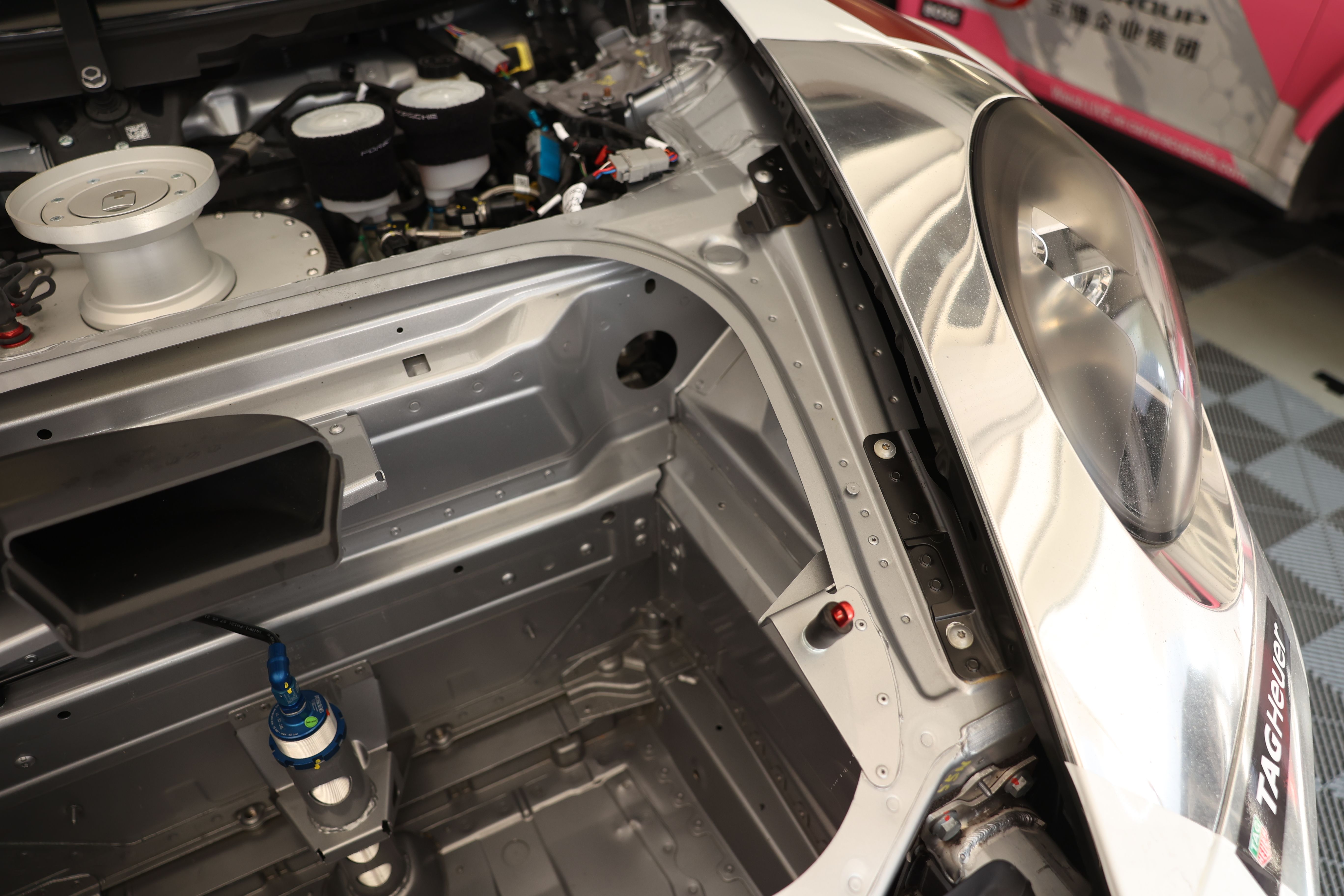 Porsche (ปอร์เช) 992.1 GT3 Cup