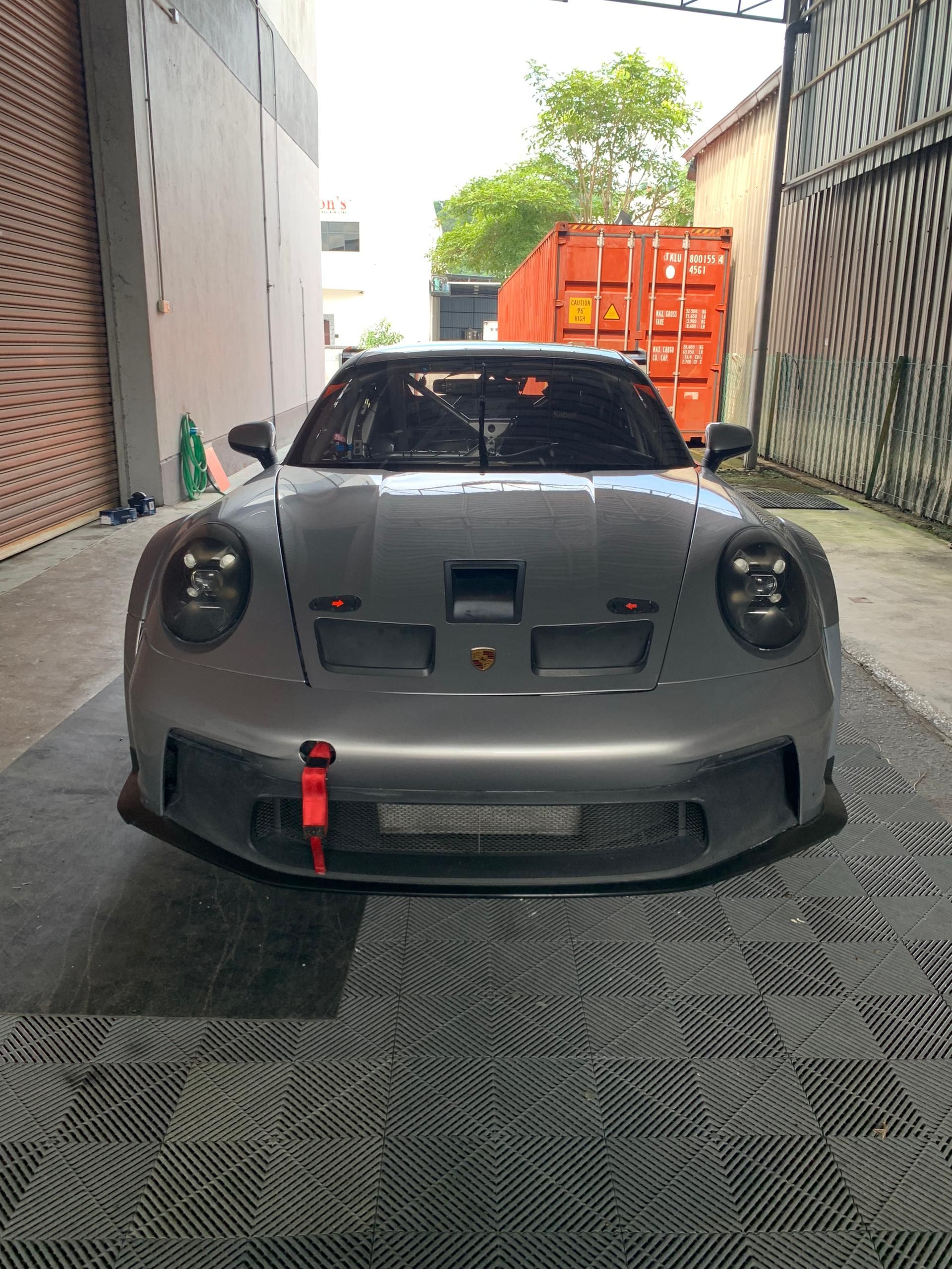 2021 Porsche 911 GT3 Cup (992)-56,9 ore+3,7 oreCambio