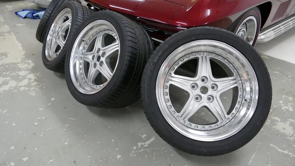 法拉利 550 Barchetta 車輪