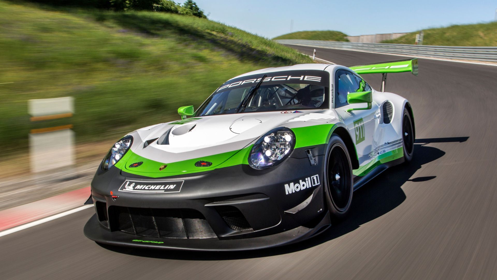 بورشه 991.2 GT3 R