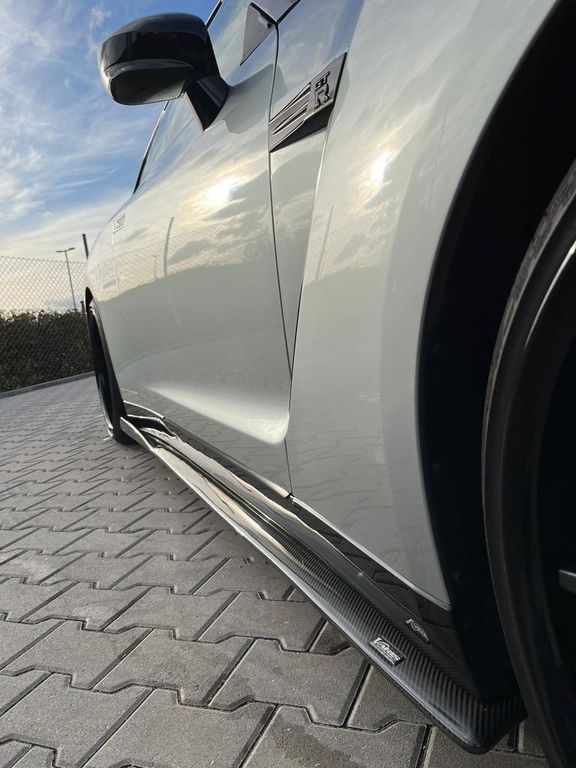 นิสสัน จีที-อาร์