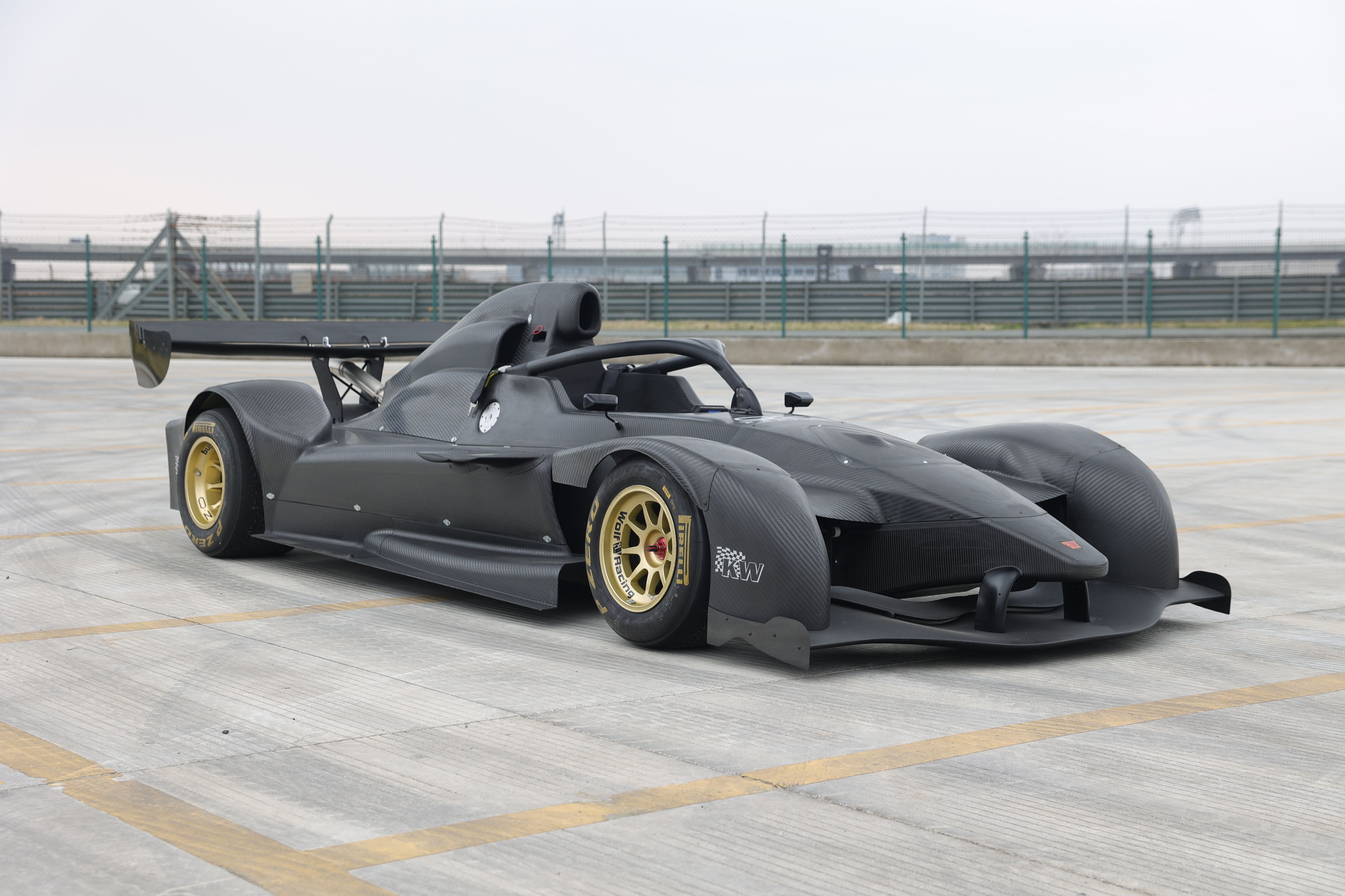 全新 Wolf Mistral V6