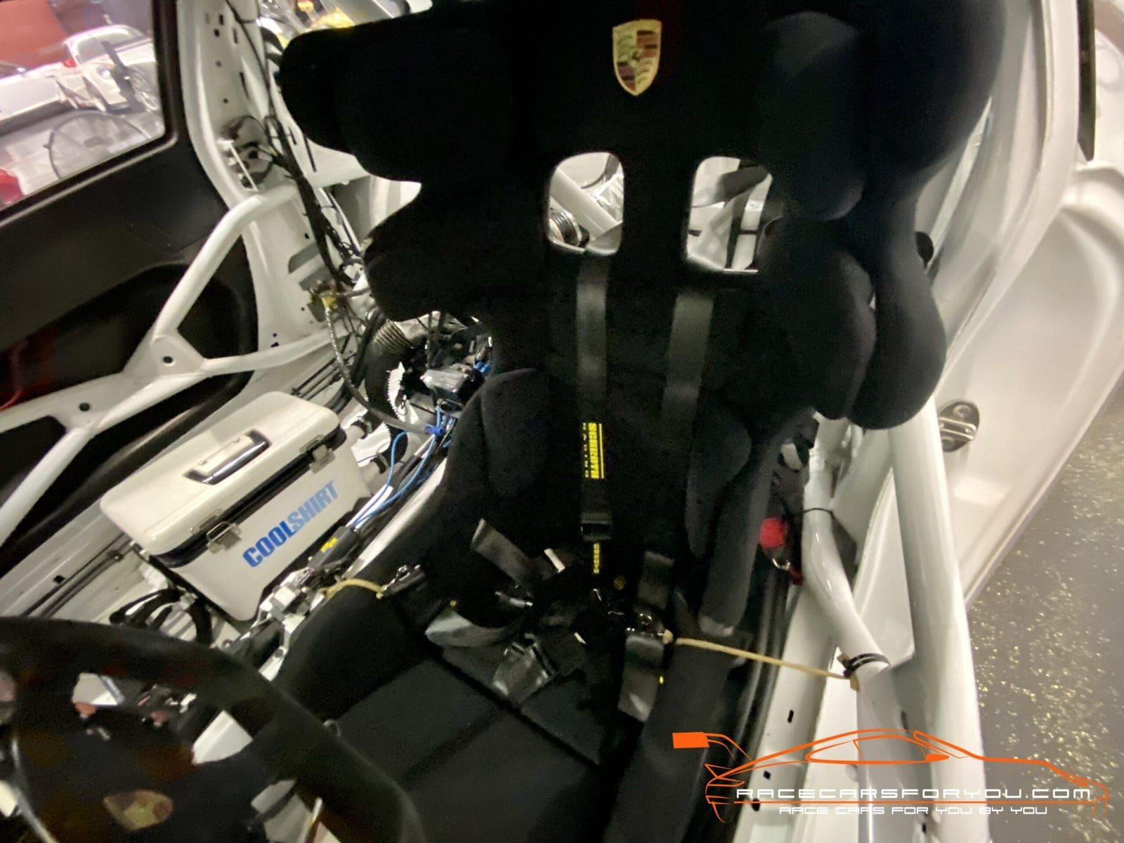 سيارة بورشه 991.2 GT3 Cup