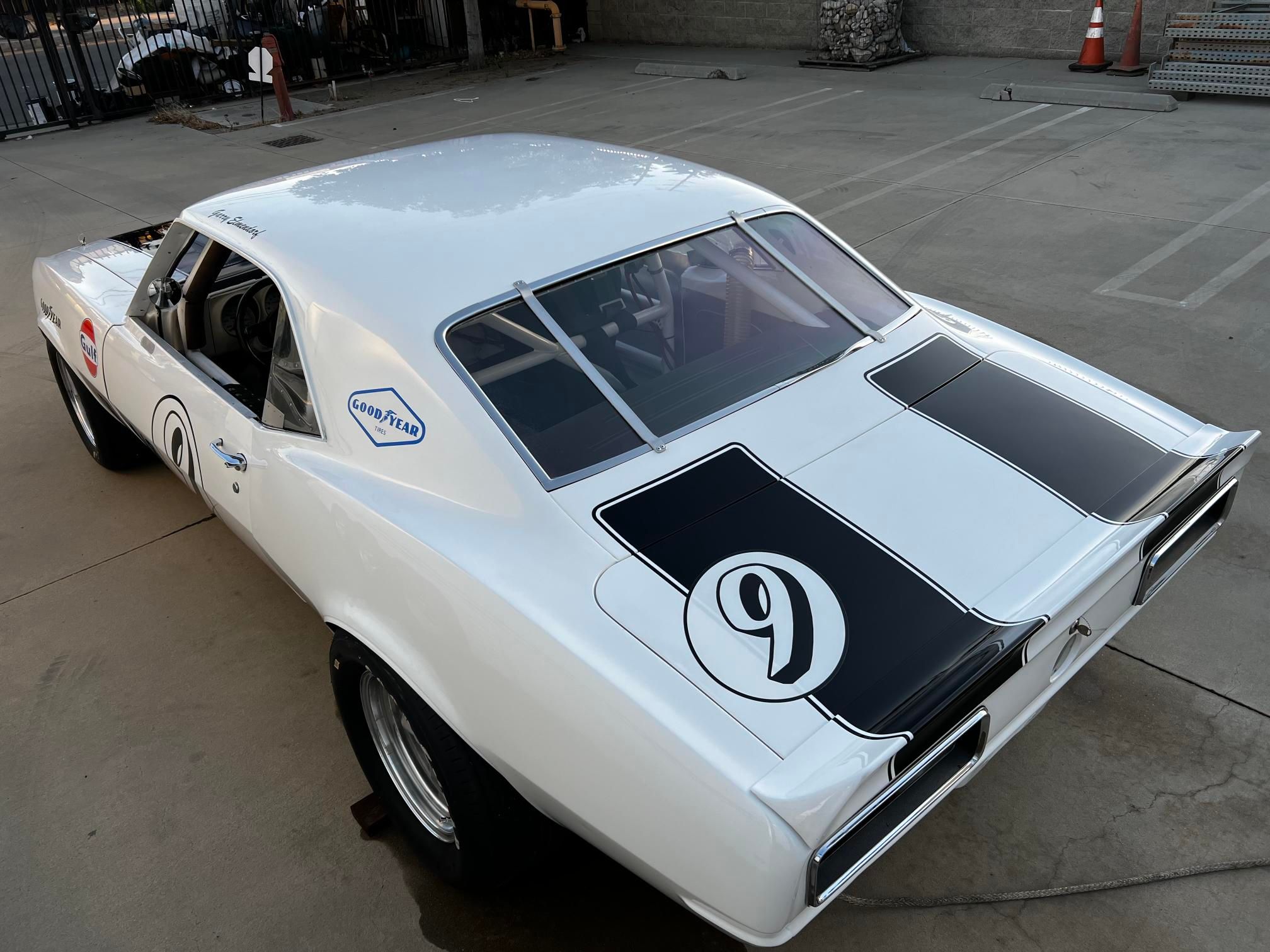 Camaro - 1967 Trans-Am "A-Sedan" Solidní, dobře stavěný a rychlý!