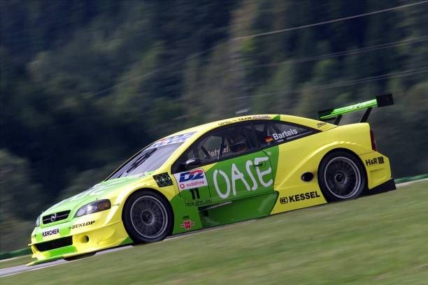 Opel Astra V8 DTM-paketti