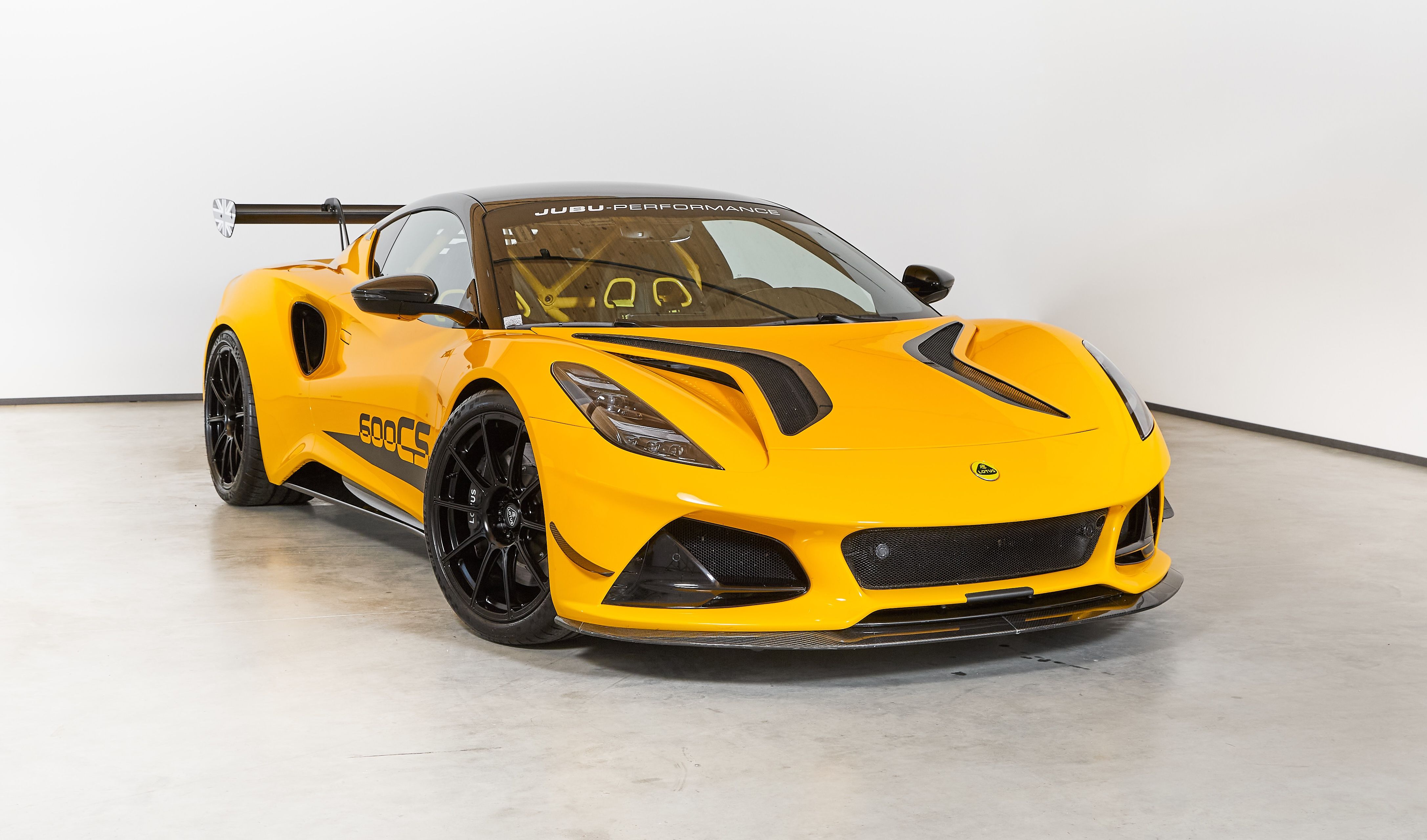 Lotus (ロータス) Emira CUP