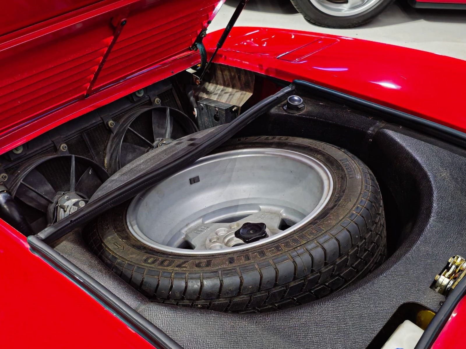 1988 Ferrari 328 GTS