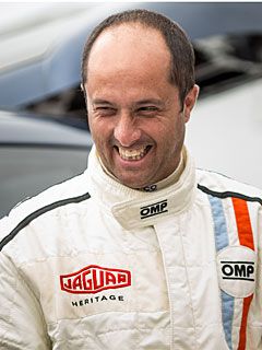 Adriano Medeiros