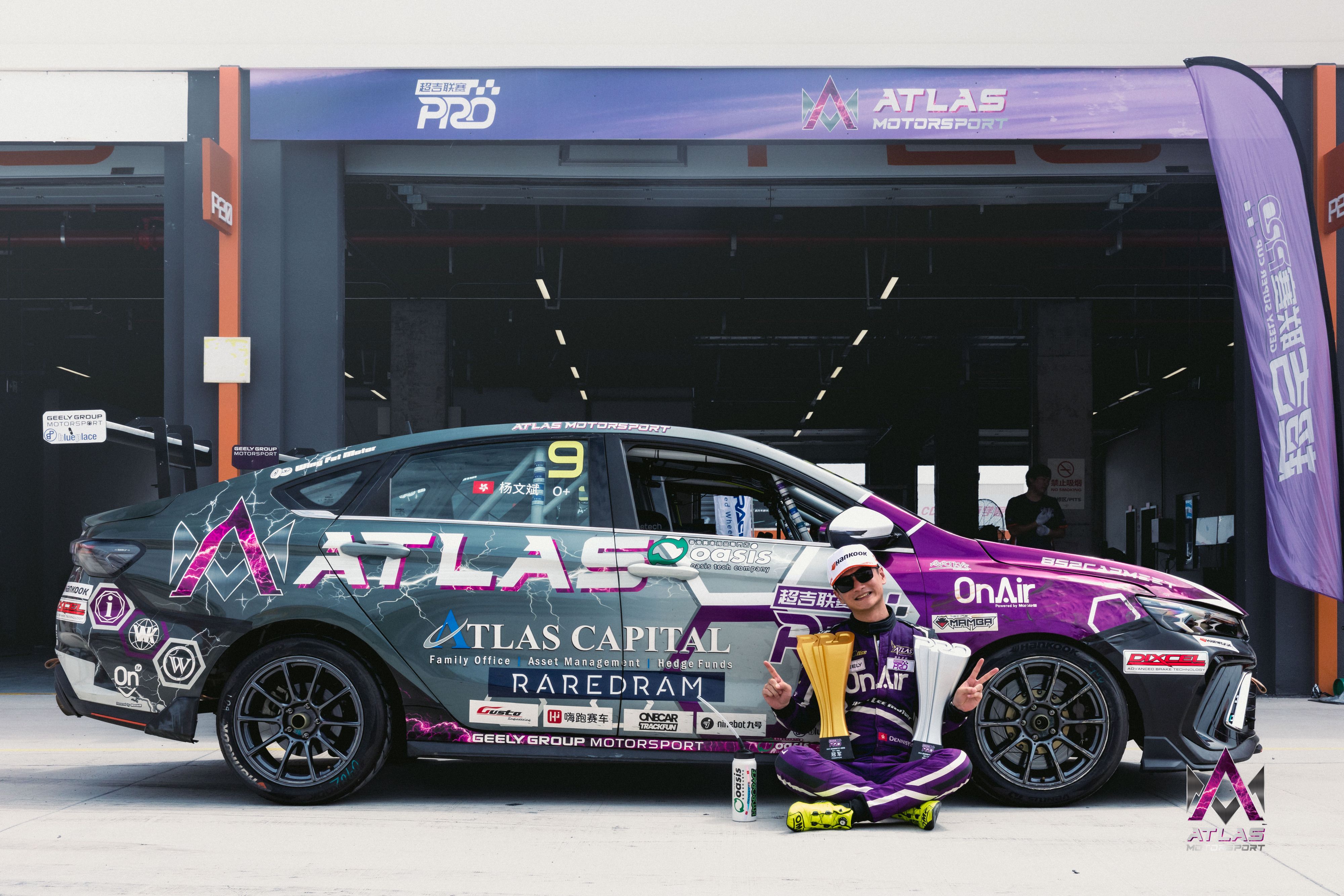 Galerie/Photos/Images de Yeung Man Bun Dennis