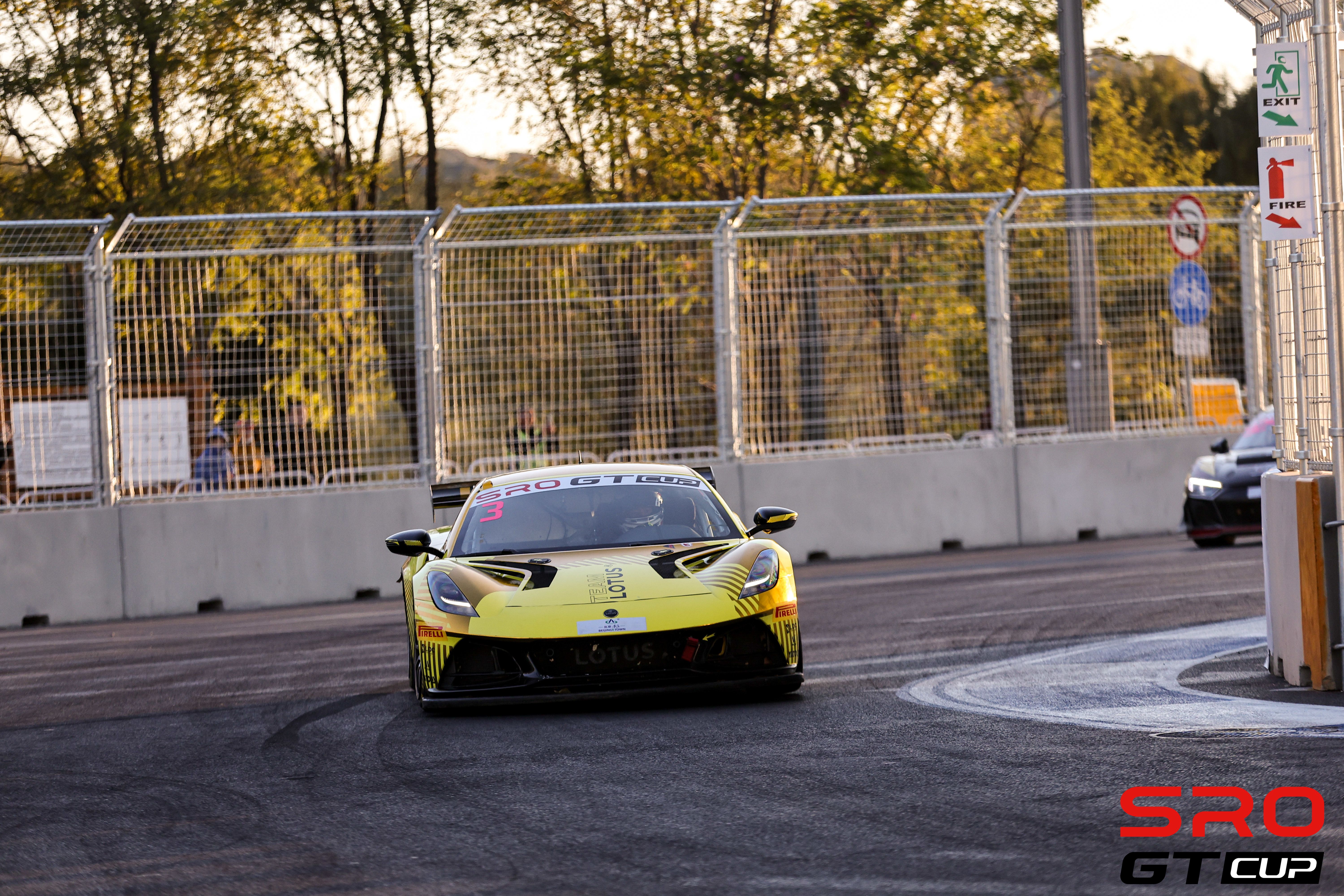 Galeri/Foto/Gambar Jonathan Harris